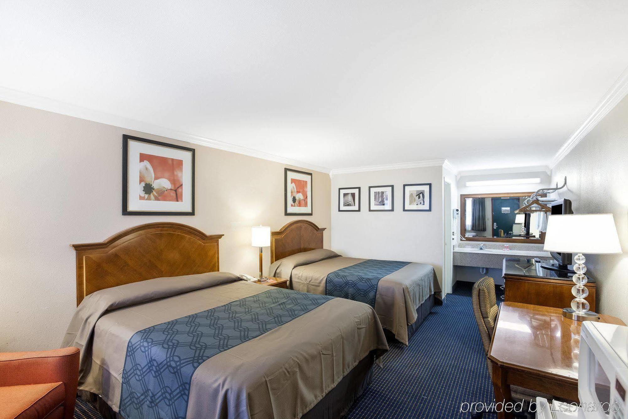 University Inn & Suites San Antonio Ngoại thất bức ảnh