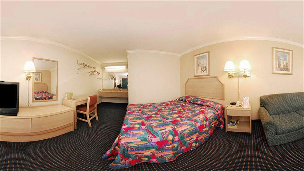 University Inn & Suites San Antonio Phòng bức ảnh