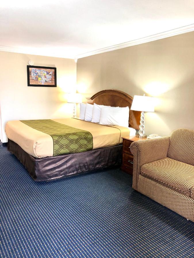 University Inn & Suites San Antonio Ngoại thất bức ảnh